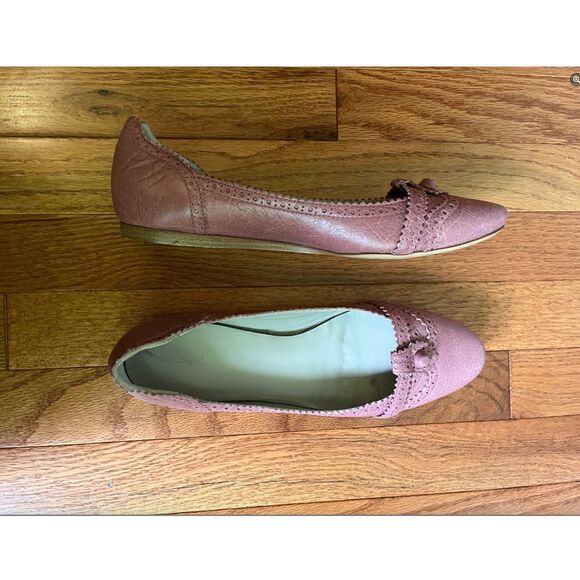 Balenciaga Coquelicot Brogue Flats - Picture 2 of 4